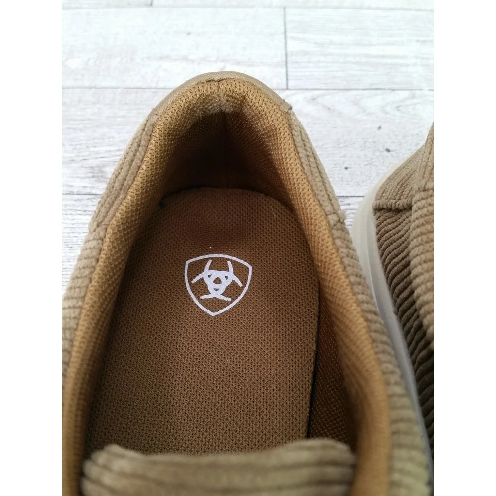 Kids Ariat Hilo Brown Corduroy Slip on Cruisers Loafers Shoes Sz 4M 4 M